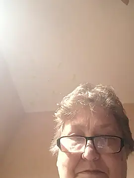 Snapshot of Katherine735 chatting on 01.14.26 Katherine735 online show from 01.14.26