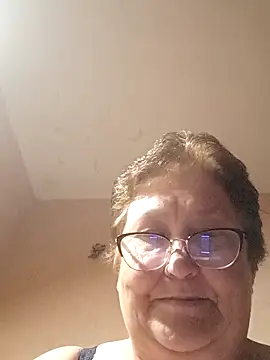 Katherine735 online show from 05.17.26