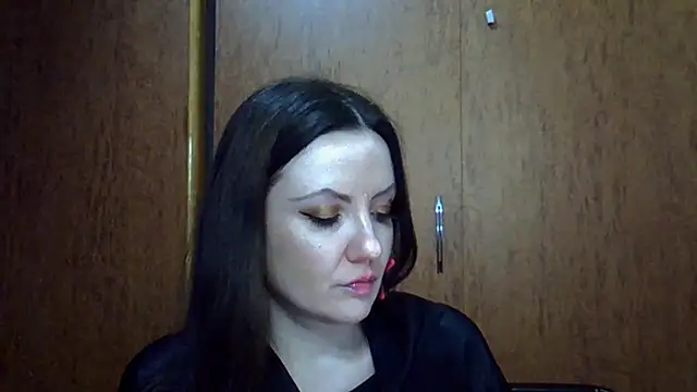 Snapshot of Kalorinn chatting on 03.08.26 Kalorinn online show from 03.08.26