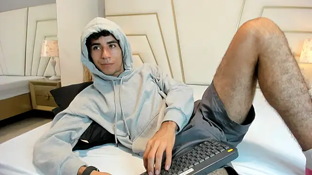 Zahir Ashar online show from 10.28.25