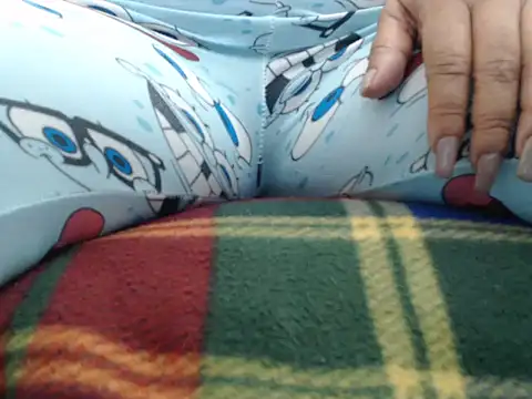 luna hot extreme online show from 10.20.25