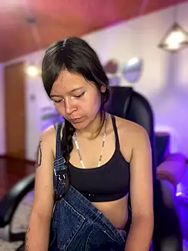 Ninfa pink online show from 01.10.26