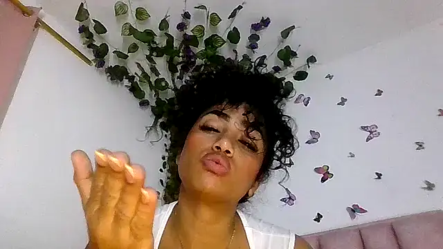 Snapshot of abby_moss_2 chatting on 07.05.26 abby moss 2 online show from 07.05.26