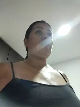 Snapshot of Candy-Samanthy chatting on 10.21.25 Candy-Samanthy online show from 10.21.25