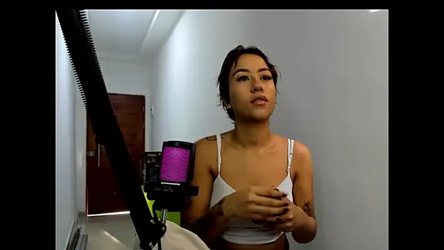 Snapshot of Kitty_love2006 chatting on 02.28.26 Kitty love2006 online show from 02.28.26