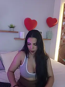 shainadavis online show from 02.17.26