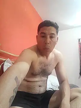 Ezeaxl online show from 11.30.25