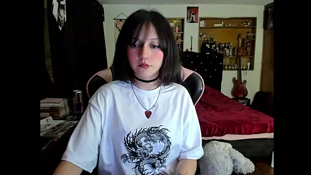 Maki Zein  online show from 04.04.26