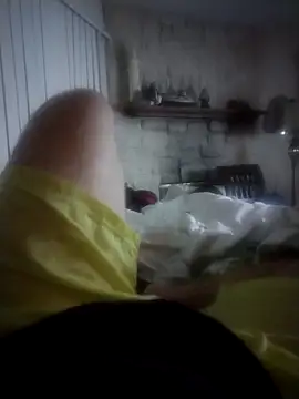 Snapshot of shyguy8569 chatting on 11.19.25 shyguy8569 online show from 11.19.25