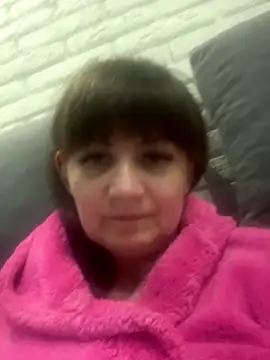 Snapshot of Butterfly8385 chatting on 12.01.25 Butterfly8385 online show from 12.01.25