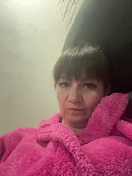 Snapshot of Butterfly8385 chatting on 02.04.26 Butterfly8385 online show from 02.04.26