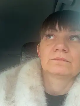 Snapshot of Butterfly8385 chatting on 02.11.26 Butterfly8385 online show from 02.11.26