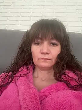 Snapshot of Butterfly8385 chatting on 02.12.26 Butterfly8385 online show from 02.12.26