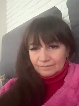 Snapshot of Butterfly8385 chatting on 02.15.26 Butterfly8385 online show from 02.15.26