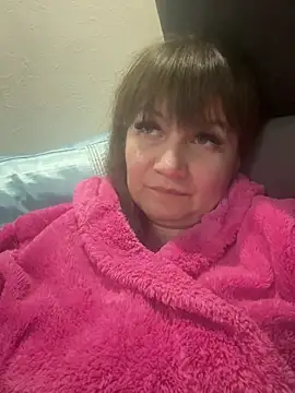 Snapshot of Butterfly8385 chatting on 02.16.26 Butterfly8385 online show from 02.16.26