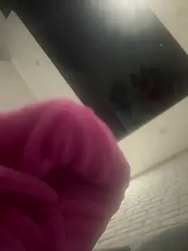 Snapshot of Butterfly8385 chatting on 02.17.26 Butterfly8385 online show from 02.17.26