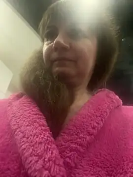 Snapshot of Butterfly8385 chatting on 02.26.26 Butterfly8385 online show from 02.26.26