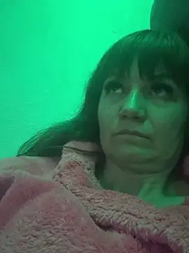 Snapshot of Butterfly8385 chatting on 02.28.26 Butterfly8385 online show from 02.28.26