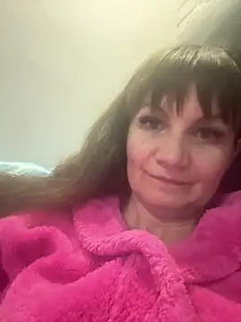 Snapshot of Butterfly8385 chatting on 03.04.26 Butterfly8385 online show from 03.04.26