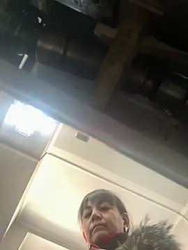 Snapshot of Butterfly8385 chatting on 03.10.26 Butterfly8385 online show from 03.10.26