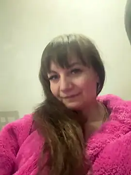 Snapshot of Butterfly8385 chatting on 03.10.26 Butterfly8385 online show from 03.10.26