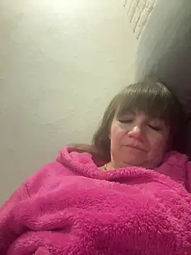 Snapshot of Butterfly8385 chatting on 04.03.26 Butterfly8385 online show from 04.03.26