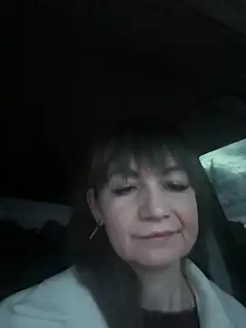 Snapshot of Butterfly8385 chatting on 04.15.26 Butterfly8385 online show from 04.15.26