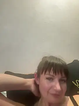 Snapshot of Butterfly8385 chatting on 06.28.26 Butterfly8385 online show from 06.28.26