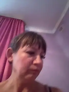 Snapshot of Butterfly8385 chatting on 07.17.26 Butterfly8385 online show from 07.17.26
