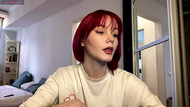 Snapshot of Kate_mikki chatting on 03.28.26 Kate mikki online show from 03.28.26