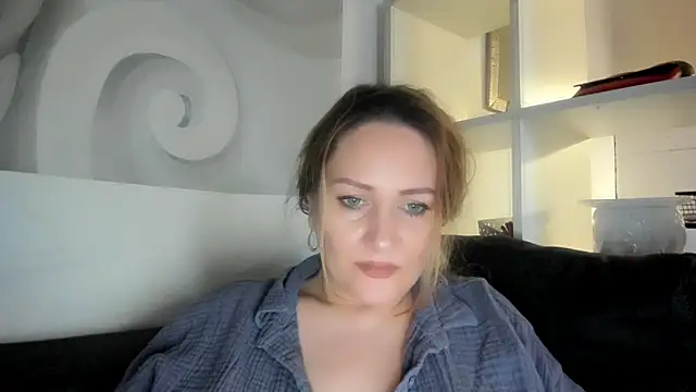 88  callmemadam  88 online show from 01.19.26