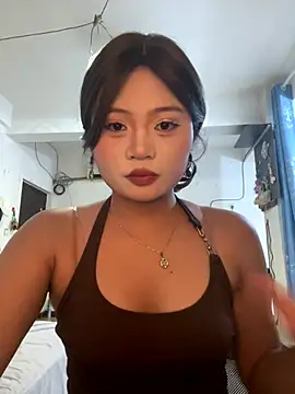 Snapshot of lan-xinh1 chatting on 10.20.25 lan-xinh1 online show from 10.20.25