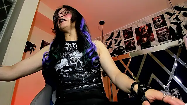 Snapshot of Evangelinejoness_ chatting on 02.11.26 Evangelinejoness online show from 02.11.26