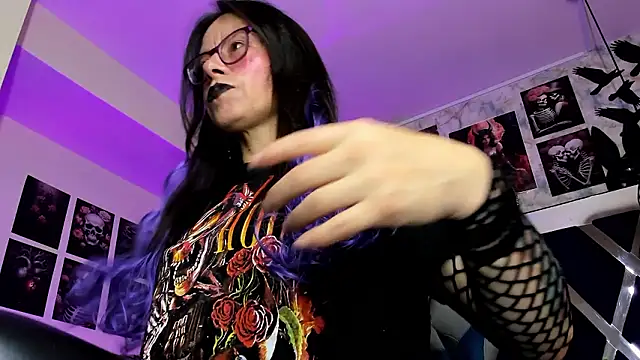 Snapshot of Evangelinejoness_ chatting on 02.23.26 Evangelinejoness online show from 02.23.26