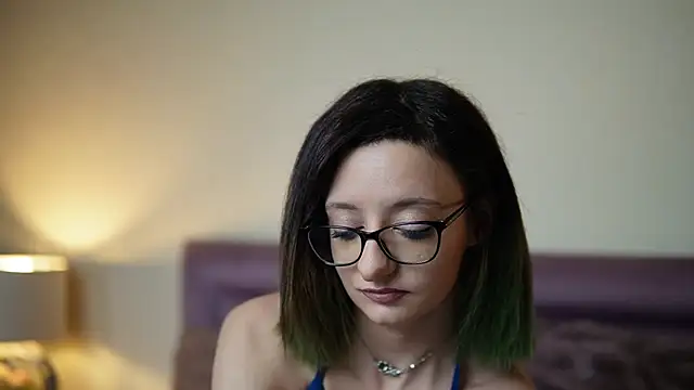 JoelleApril online show from 05.12.26