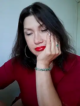 Snapshot of Ambika_beauty chatting on 06.03.26 Ambika beauty online show from 06.03.26