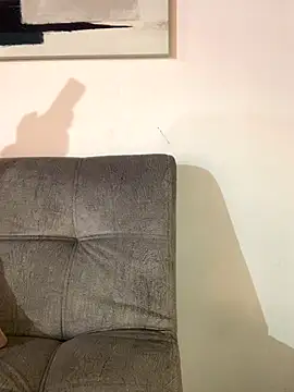 LunaMoore Pink online show from 12.18.25