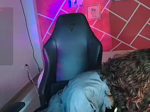 sweety dreambaby online show from 10.13.25