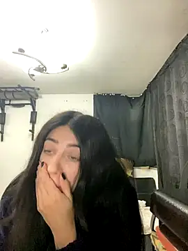 Snapshot of Moon_Magic chatting on 10.21.25 Moon Magic online show from 10.21.25