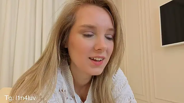 AIicaparkerc online show from 11.27.25