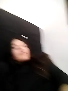 Snapshot of Thaila-Aurora chatting on 11.26.25 Thaila-Aurora online show from 11.26.25