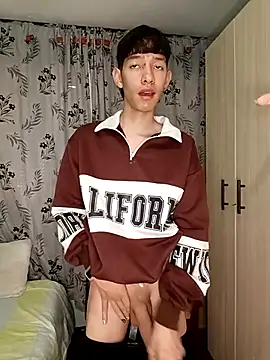 heyy noah11 online show from 12.20.25