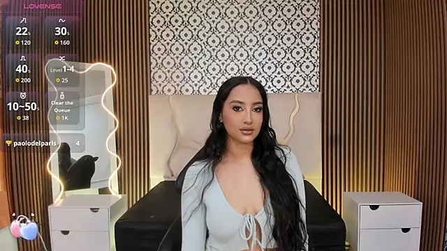 BEELLA TAY1 online show from 11.12.25