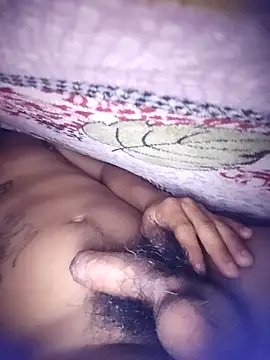 Snapshot of Dothanhthuan555 chatting on 12.15.25 Dothanhthuan555 online show from 12.15.25