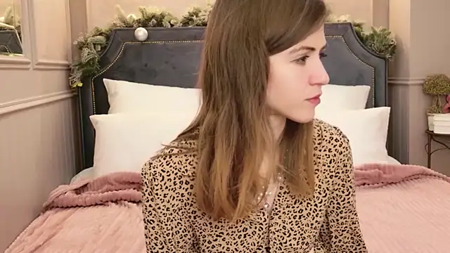 Snapshot of Kara_Kirby chatting on 01.06.26 Kara Kirby online show from 01.06.26