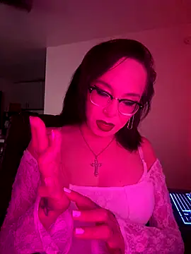 MiniMonroe online show from 10.17.25