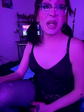 MiniMonroe online show from 11.29.25