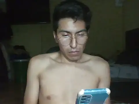 Rizz Latino online show from 11.15.25