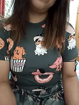 Snapshot of Tanha18 chatting on 04.14.26 Tanha18 online show from 04.14.26