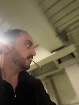 AlexGogo23 online show from 04.21.26